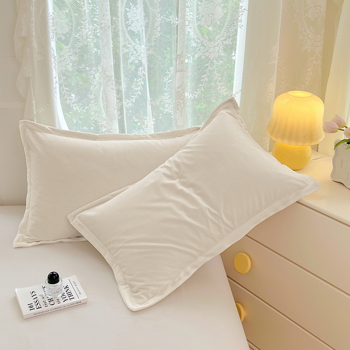 91家纺网 家纺一手货源 找家纺 梦舒羽 2025新款水晶绒枕套宿舍单人枕芯套枕头内胆套一对装 奶油白