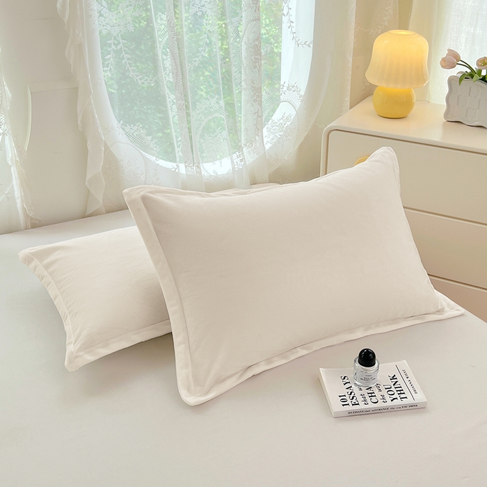 91家纺网 家纺一手货源 找家纺 梦舒羽 2025新款水晶绒枕套宿舍单人枕芯套枕头内胆套一对装 奶油白