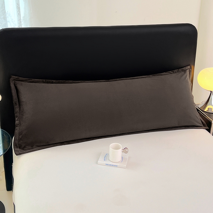 91家纺网 家纺一手货源 找家纺 梦舒羽 2025新款水晶绒枕套情侣枕芯套双人加长枕头内胆套 黑咖啡