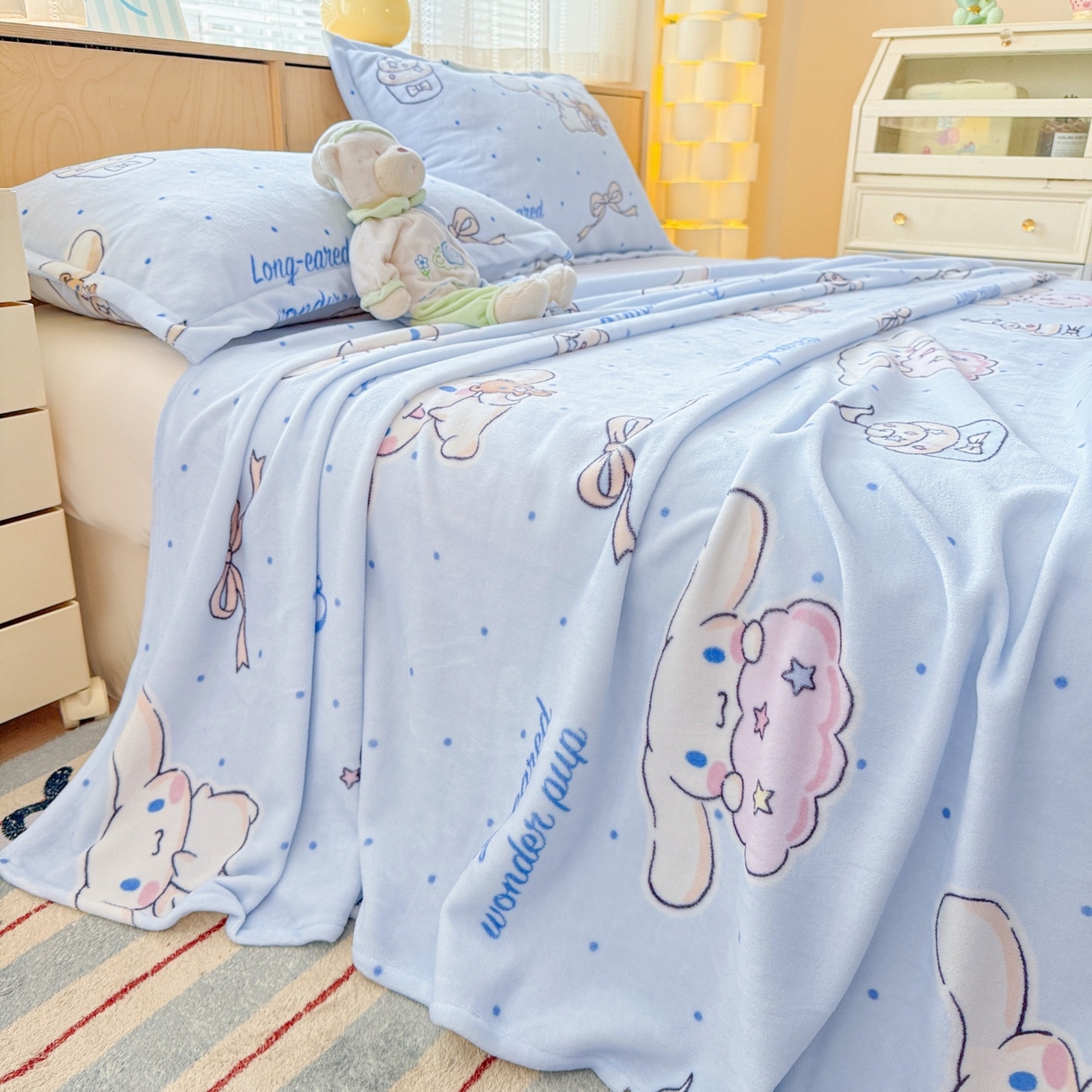 91家纺网 家纺一手货源 找家纺 名兮家居 2025新款经典奥特曼-三丽鸥高克重牛奶绒床单 甜品大耳狗