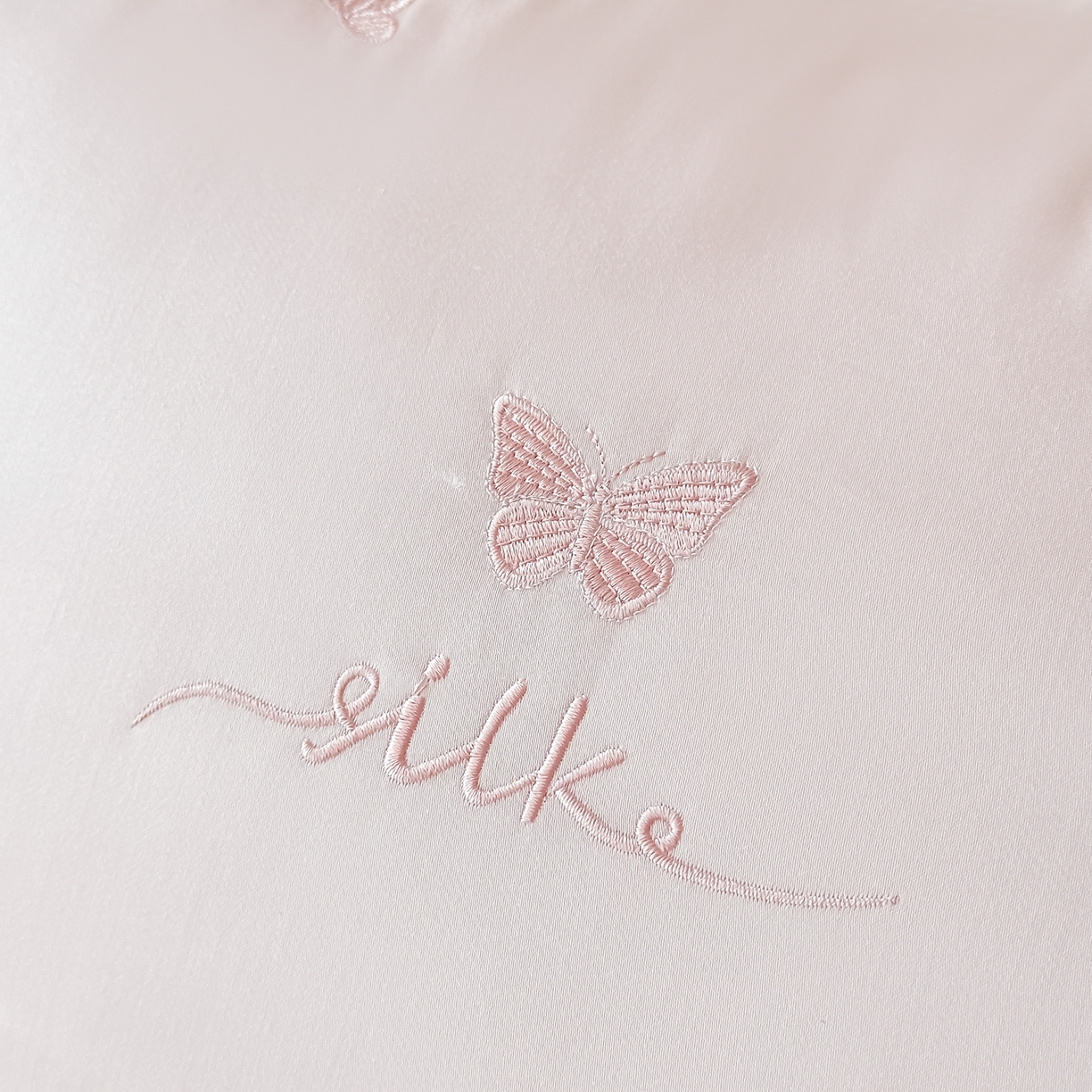 91家纺网 家纺一手货源 找家纺 （总）宇诺家纺 2025新款莱赛尔羽丝绒枕头枕芯