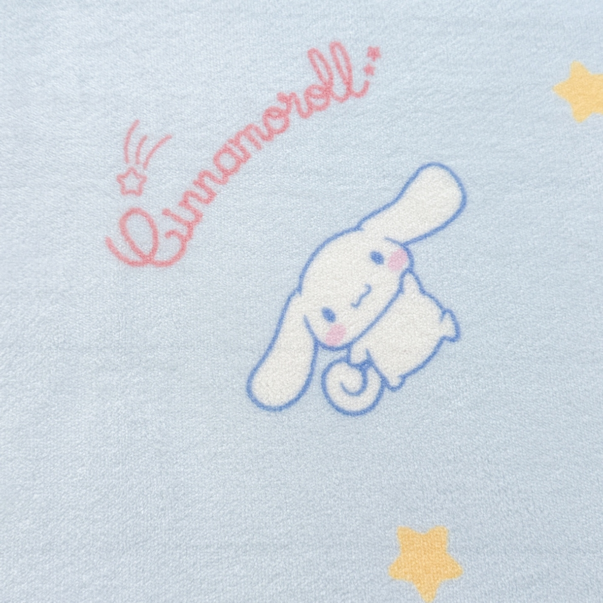 91家纺网 家纺一手货源 找家纺 名兮家居 2025新款经典奥特曼-三丽鸥高克重牛奶绒床单 星星大耳狗