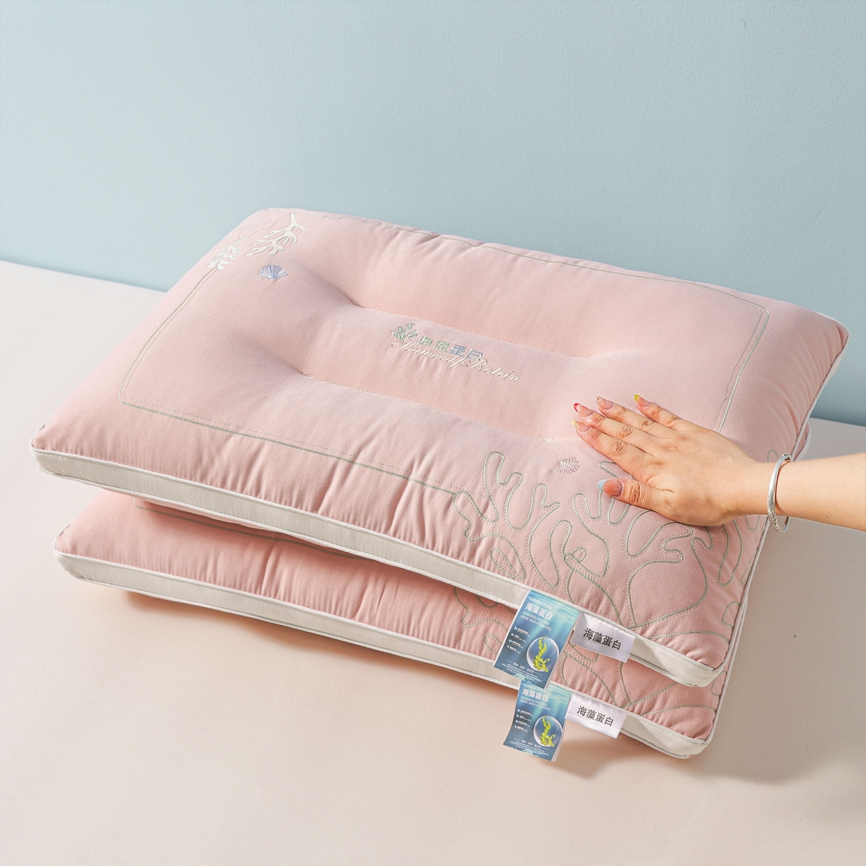 宇诺家纺 2025新款刺绣款超柔软枕头枕芯家用单个成人护颈椎助深度睡眠枕芯 粉玉
