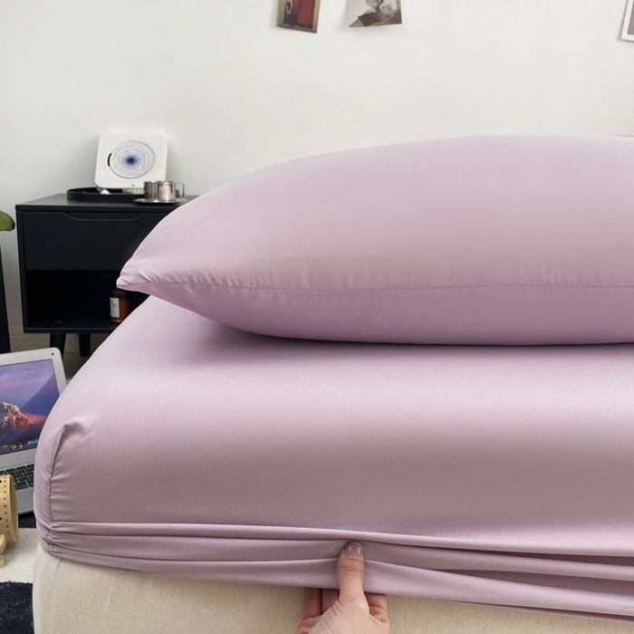91家纺网 家纺一手货源 找家纺 汣沐生活 2025新款简约素色云朵棉可水洗纯色床笠单件三件套 香芋紫
