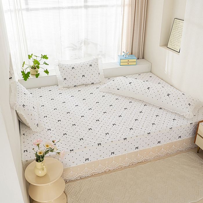 91家纺网 家纺一手货源 找家纺 冬然 2024新款全棉防滑榻榻米垫子炕垫纯棉床盖夹棉床单纯棉床单波点情结