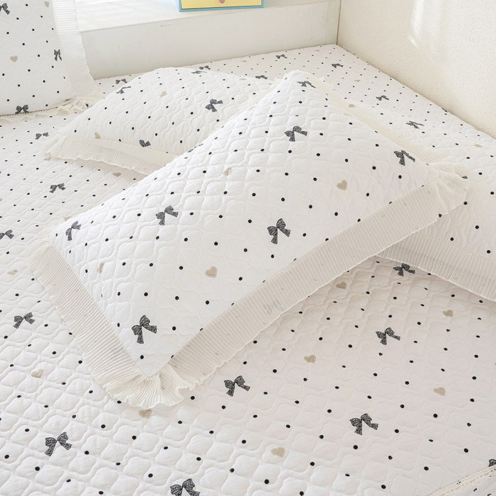 91家纺网 家纺一手货源 找家纺 冬然 2024新款全棉防滑榻榻米垫子炕垫纯棉床盖夹棉床单纯棉床单波点情结