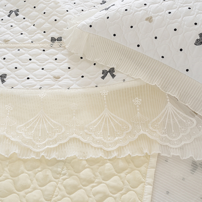 91家纺网 家纺一手货源 找家纺 冬然 2024新款全棉防滑榻榻米垫子炕垫纯棉床盖夹棉床单纯棉床单波点情结