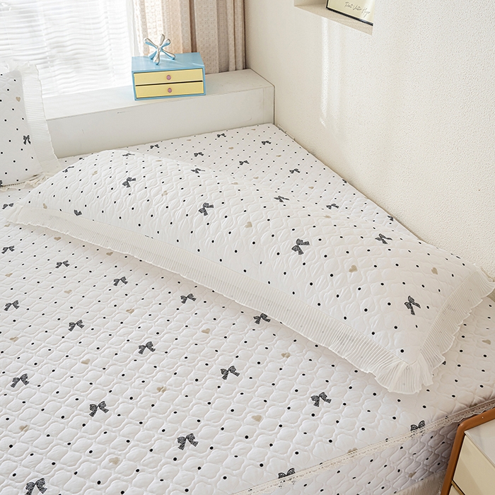 91家纺网 家纺一手货源 找家纺 冬然 2024新款全棉防滑榻榻米垫子炕垫纯棉床盖夹棉床单纯棉床单波点情结