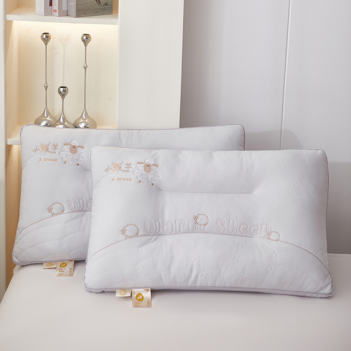 91家纺网 家纺一手货源 找家纺 （总）鼎晟纺 2025新款冬季小暖羊护颈枕学生枕芯成人枕头