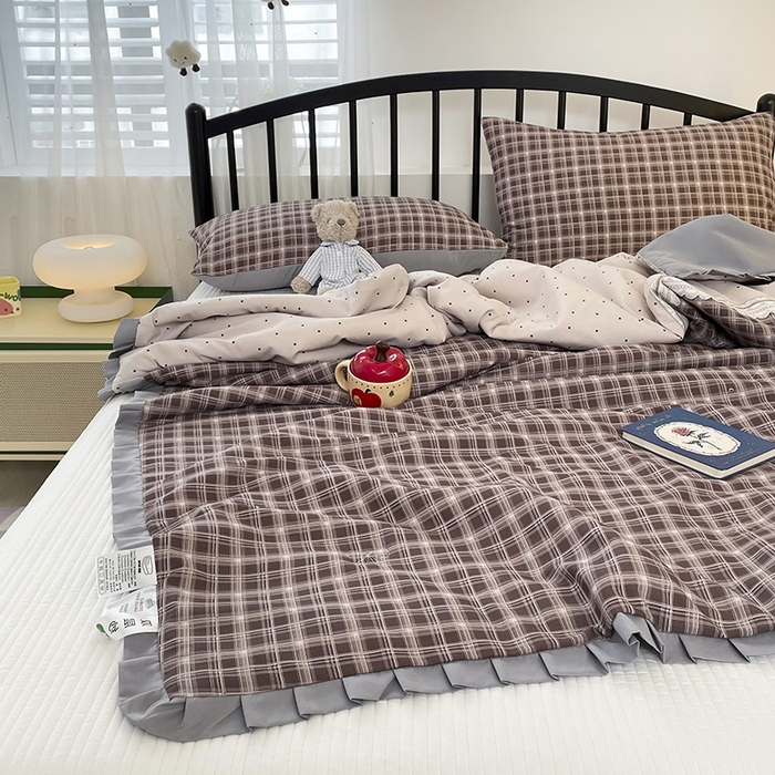 91家纺网 家纺一手货源 找家纺 汣沐生活 2025款A类针织棉双层纱夏凉被百分百新疆棉花填充空调被夏凉被四件套 复古红波点