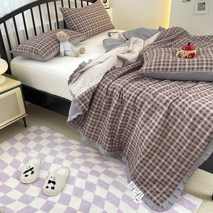 91家纺网 家纺一手货源 找家纺 汣沐生活 2025款A类针织棉双层纱夏凉被百分百新疆棉花填充空调被夏凉被四件套 复古红波点