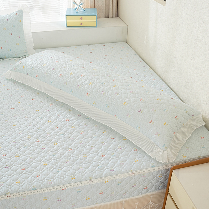 91家纺网 家纺一手货源 找家纺 冬然 2024新款全棉防滑榻榻米垫子炕垫纯棉床盖夹棉床单纯棉床单小樱桃