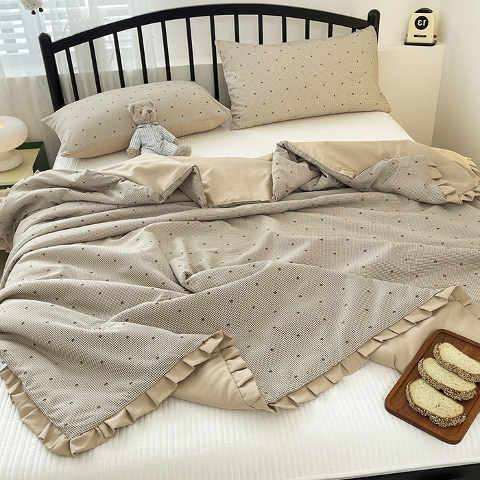 91家纺网 家纺一手货源 找家纺 汣沐生活 2025款A类针织棉双层纱夏凉被百分百新疆棉花填充空调被夏凉被四件套 摩卡小熊