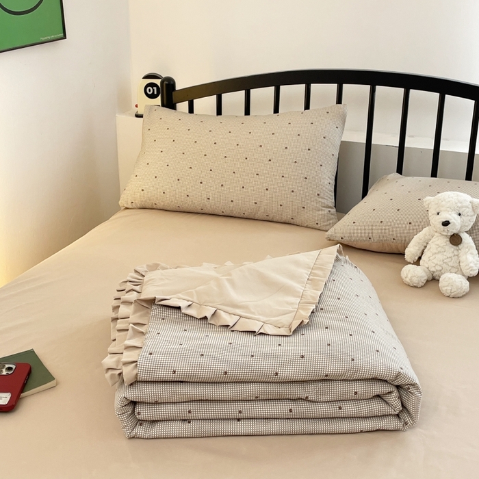 91家纺网 家纺一手货源 找家纺 汣沐生活 2025款A类针织棉双层纱夏凉被百分百新疆棉花填充空调被夏凉被四件套 摩卡小熊