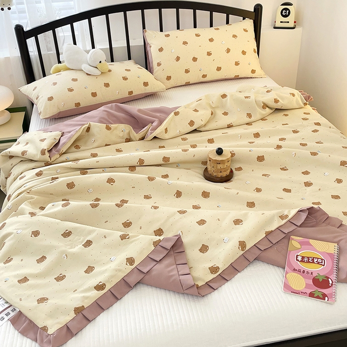 91家纺网 家纺一手货源 找家纺 汣沐生活 2025款A类针织棉双层纱夏凉被百分百新疆棉花填充空调被夏凉被四件套 曲奇小猫