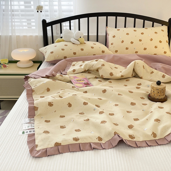 91家纺网 家纺一手货源 找家纺 汣沐生活 2025款A类针织棉双层纱夏凉被百分百新疆棉花填充空调被夏凉被四件套 曲奇小猫