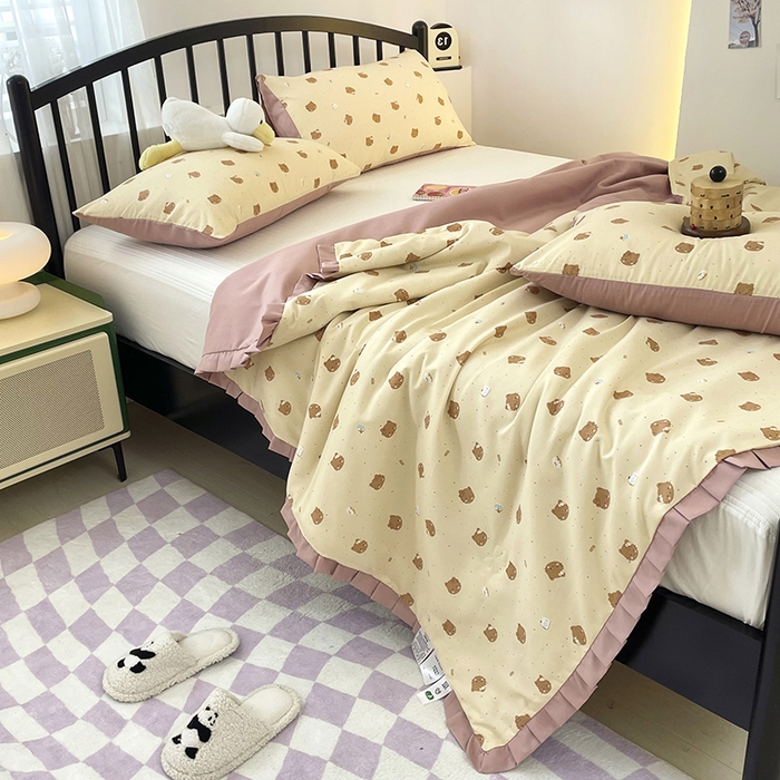 91家纺网 家纺一手货源 找家纺 汣沐生活 2025款A类针织棉双层纱夏凉被百分百新疆棉花填充空调被夏凉被四件套 曲奇小猫