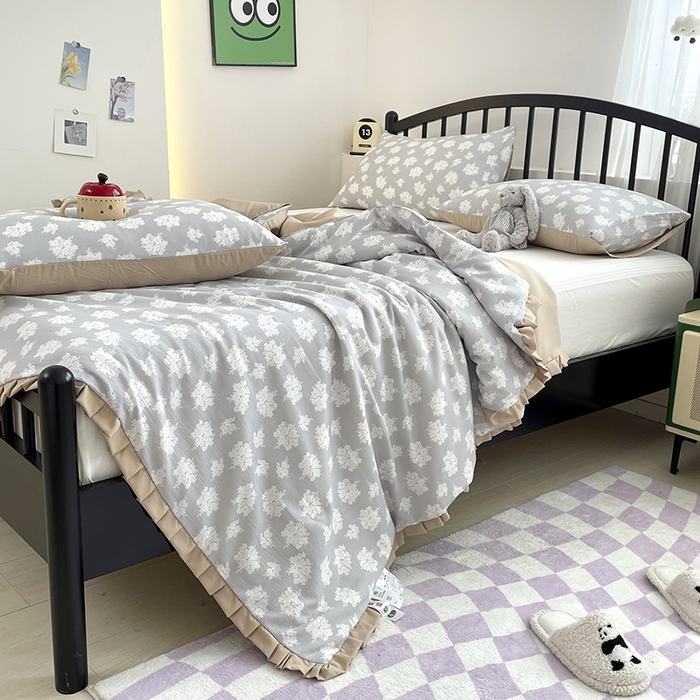 91家纺网 家纺一手货源 找家纺 汣沐生活 2025款A类针织棉双层纱夏凉被百分百新疆棉花填充空调被夏凉被四件套 时宜-咖