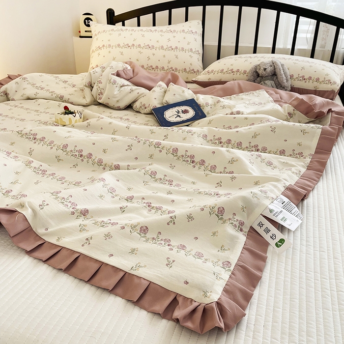 91家纺网 家纺一手货源 找家纺 汣沐生活 2025款A类针织棉双层纱夏凉被百分百新疆棉花填充空调被夏凉被四件套 夏日蔷薇