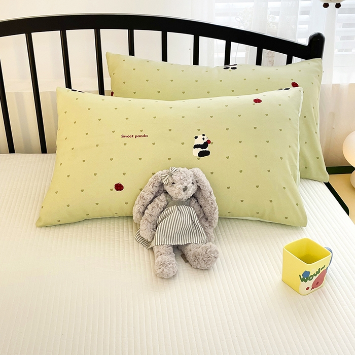 91家纺网 家纺一手货源 找家纺 汣沐生活 2025款A类针织棉双层纱夏凉被百分百新疆棉花填充空调被夏凉被四件套 熊猫滚滚-绿