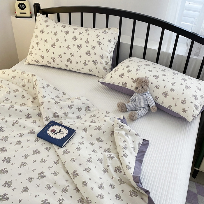 91家纺网 家纺一手货源 找家纺 汣沐生活 2025款A类针织棉双层纱夏凉被百分百新疆棉花填充空调被夏凉被四件套 紫薇风铃