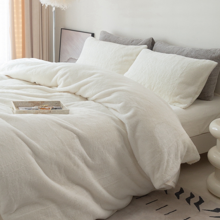 91家纺网 家纺一手货源 找家纺 （总）ONE TWO ONE 121 2025新款A类加厚兔毛绒纯色四件套-安娜