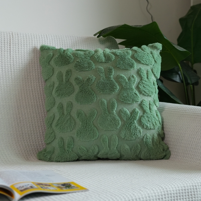 91家纺网 家纺一手货源 找家纺 （总）铭宣家居 2025新款荷兰绒兔绒绣花款抱枕