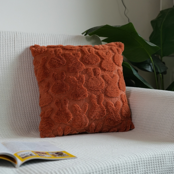 91家纺网 家纺一手货源 找家纺 （总）铭宣家居 2025新款荷兰绒兔绒绣花款抱枕