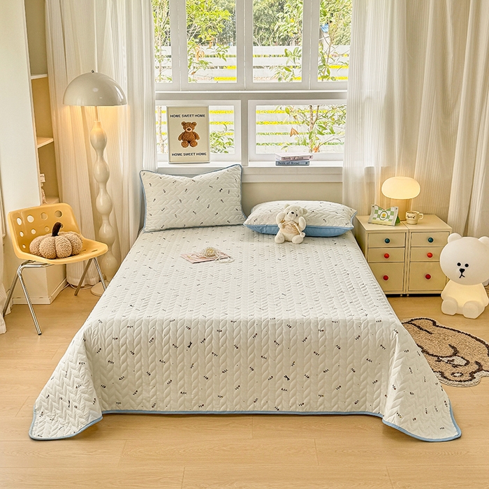 91家纺网 家纺一手货源 找家纺 （总）汣沐生活 2025新款可水洗针织棉印花款夹棉床盖床盖三件套