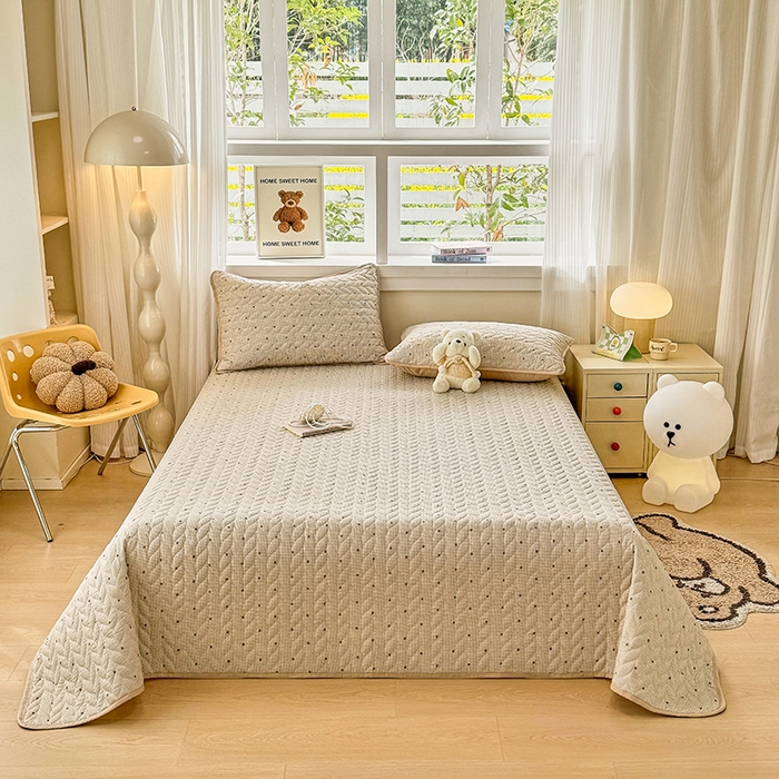 91家纺网 家纺一手货源 找家纺 （总）汣沐生活 2025新款可水洗针织棉印花款夹棉床盖床盖三件套