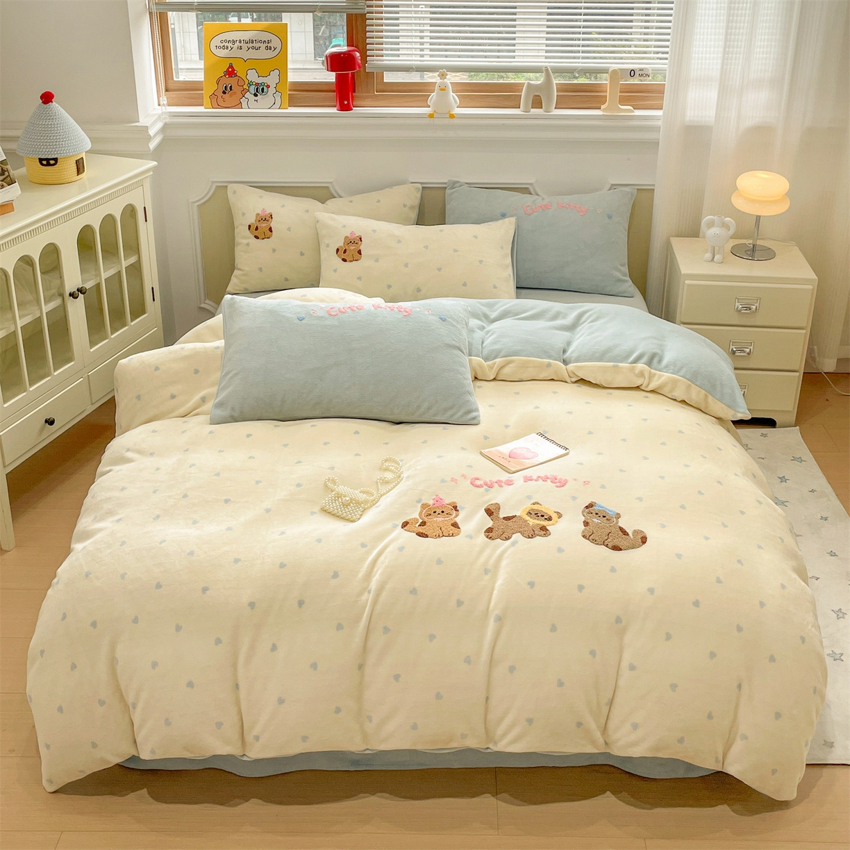 91家纺网 家纺一手货源 找家纺 （总）有间小屋 2025新款牛奶绒毛巾绣四件套