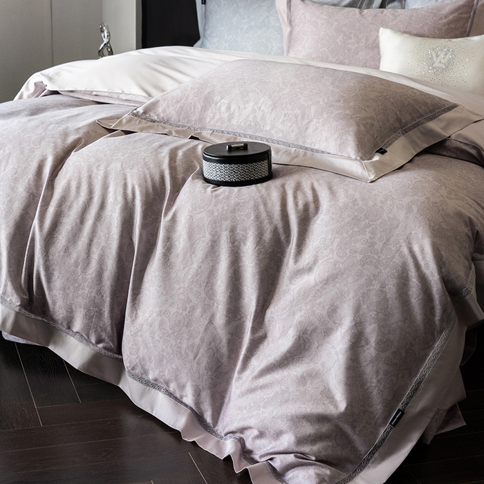 91家纺网 家纺一手货源 找家纺 ONE TWO ONE 121 2025新款高支高密贡缎长绒棉四件套-绮梦 绮梦-紫