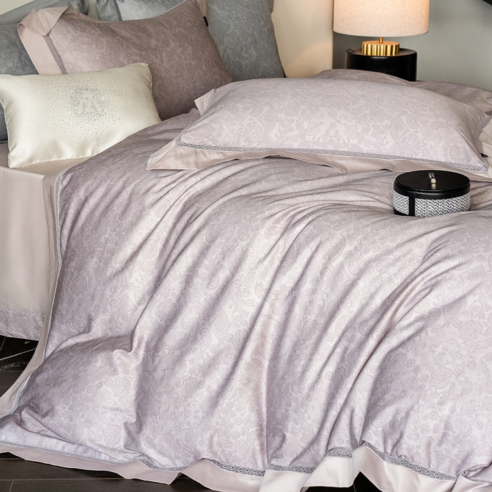 91家纺网 家纺一手货源 找家纺 ONE TWO ONE 121 2025新款高支高密贡缎长绒棉四件套-绮梦 绮梦-紫