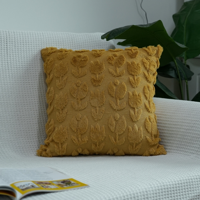 铭宣家居 2025新款荷兰绒兔绒绣花款抱枕 郁金香-姜黄