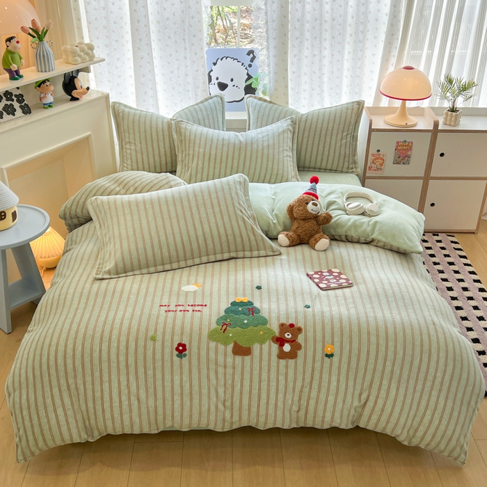 91家纺网 家纺一手货源 找家纺 （总）倾慕家纺 2025新款卡通毛巾绣加厚保暖牛奶绒四件套