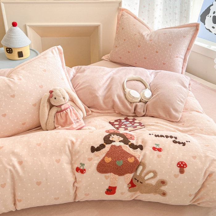 91家纺网 家纺一手货源 找家纺 （总）倾慕家纺 2025新款卡通毛巾绣加厚保暖牛奶绒四件套