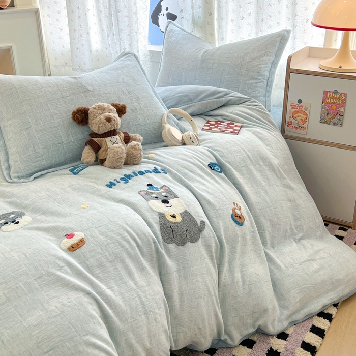 91家纺网 家纺一手货源 找家纺 （总）倾慕家纺 2025新款卡通毛巾绣加厚保暖牛奶绒单被套