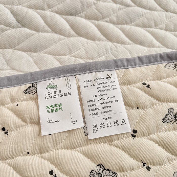 91家纺网 家纺一手货源 找家纺 汣沐生活 2025新款可水洗针织棉印花款夹棉床盖床盖三件套 梦星河