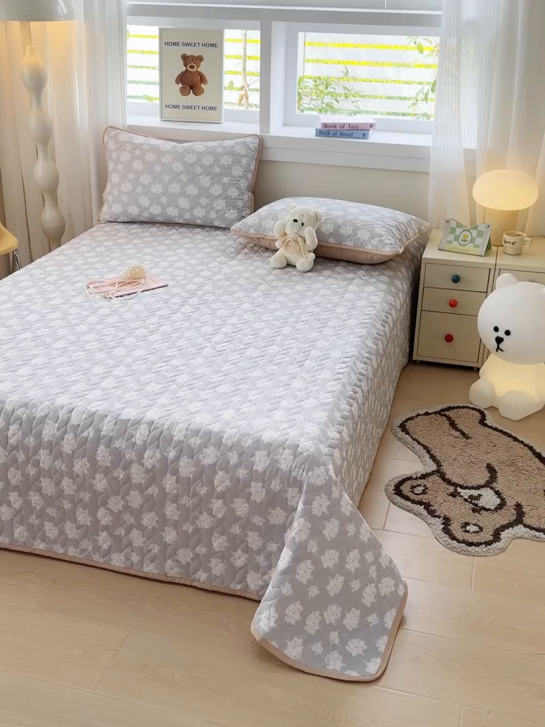 91家纺网 家纺一手货源 找家纺 汣沐生活 2025新款可水洗针织棉印花款夹棉床盖床盖三件套 时宜-咖