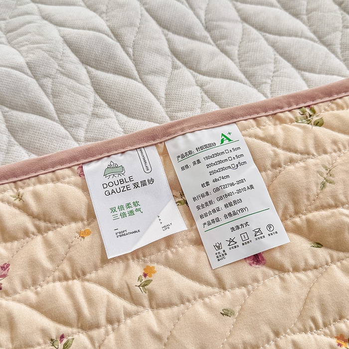 91家纺网 家纺一手货源 找家纺 汣沐生活 2025新款可水洗针织棉印花款夹棉床盖床盖三件套 舒雅