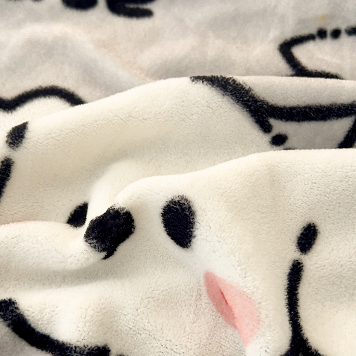 91家纺网 家纺一手货源 找家纺 倾慕家纺 2026新款数码大版牛奶绒单枕套 小帽狗