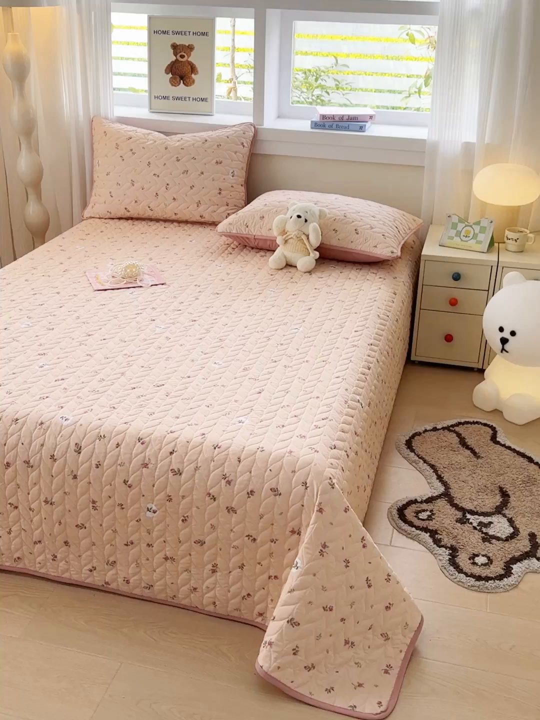 91家纺网 家纺一手货源 找家纺 汣沐生活 2025新款可水洗针织棉印花款夹棉床盖床盖三件套 舒雅