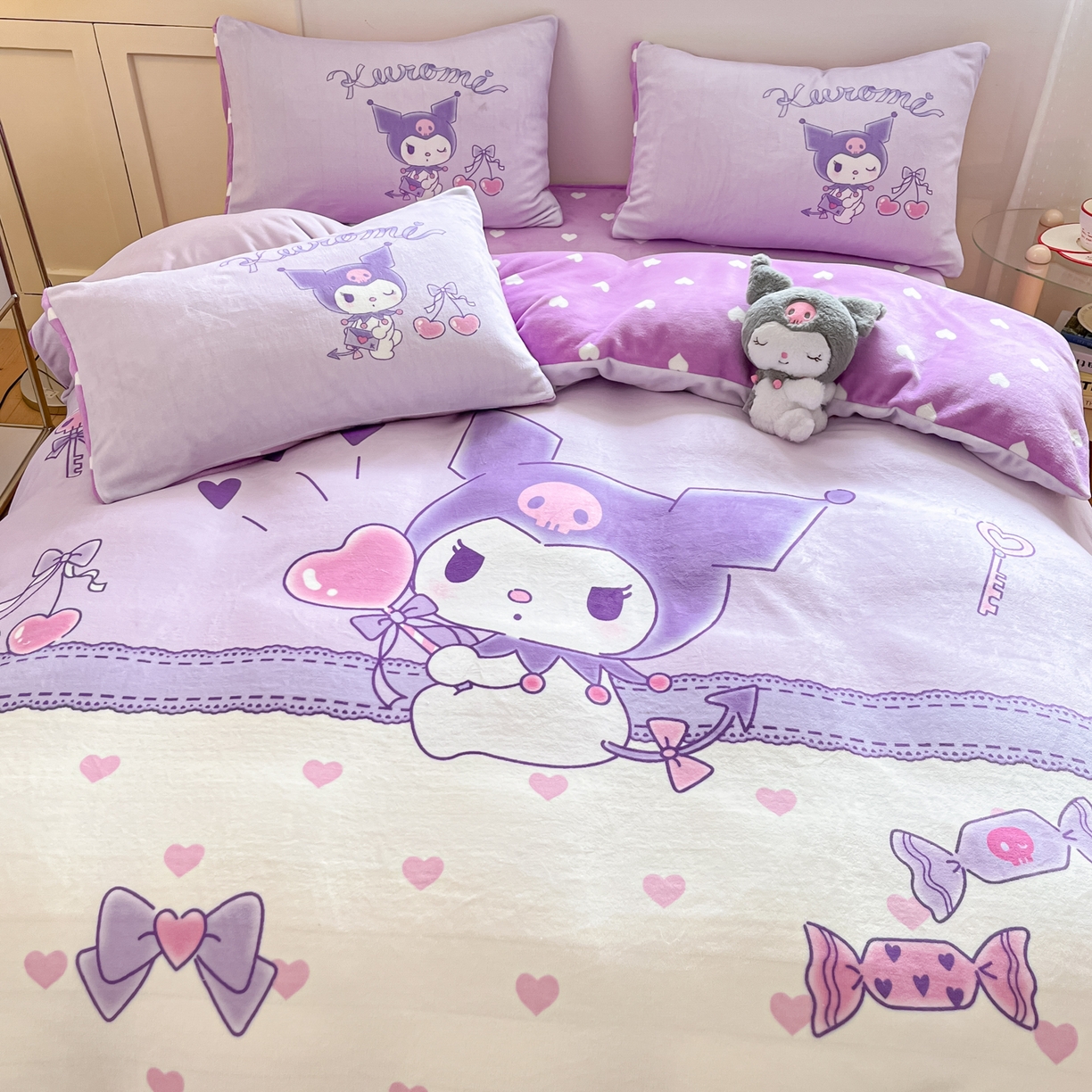 91家纺网 家纺一手货源 找家纺 博雅 2025新款三丽鸥正版授权高克重大版牛奶绒四件套 牛奶绒大版-气球库洛米