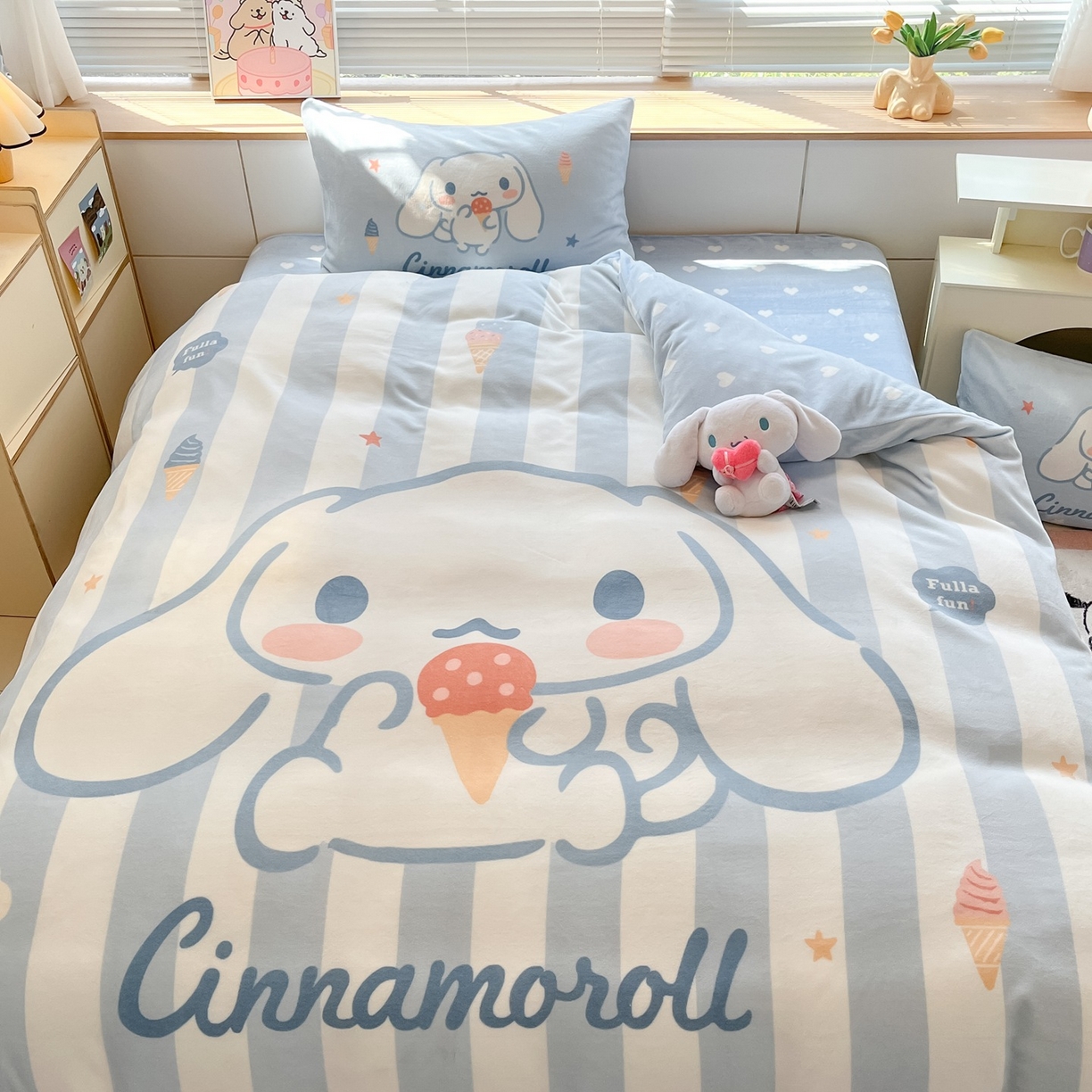 91家纺网 家纺一手货源 找家纺 博雅 2025新款三丽鸥正版授权高克重大版牛奶绒四件套 牛奶绒大版-冰淇淋玉桂狗