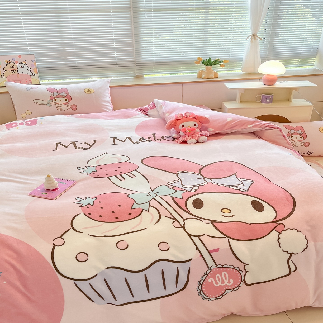 91家纺网 家纺一手货源 找家纺 博雅 2025新款三丽鸥正版授权高克重大版牛奶绒四件套 牛奶绒大版-蛋糕美乐蒂