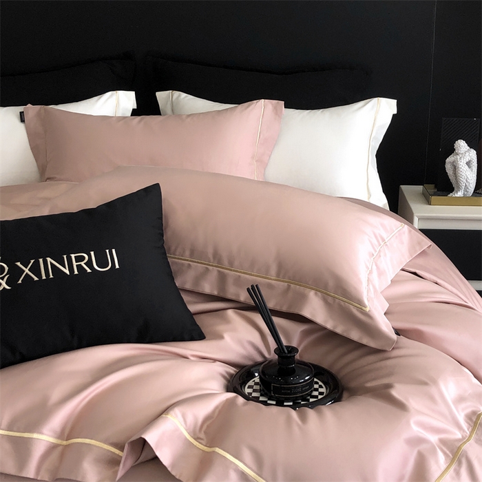 91家纺网 家纺一手货源 找家纺 馨蕊家居 2025秋冬新品100S高奢典藏绣花四件套-巴塞罗那 巴塞罗那-粉豆沙