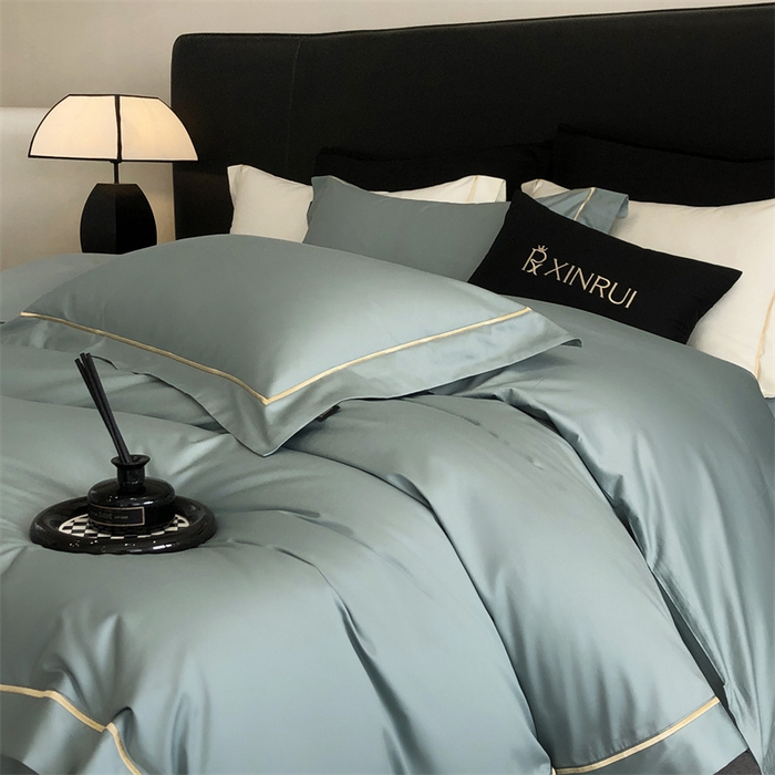 91家纺网 家纺一手货源 找家纺 馨蕊家居 2025秋冬新品100S高奢典藏绣花四件套-巴塞罗那 巴塞罗那-晞蓝