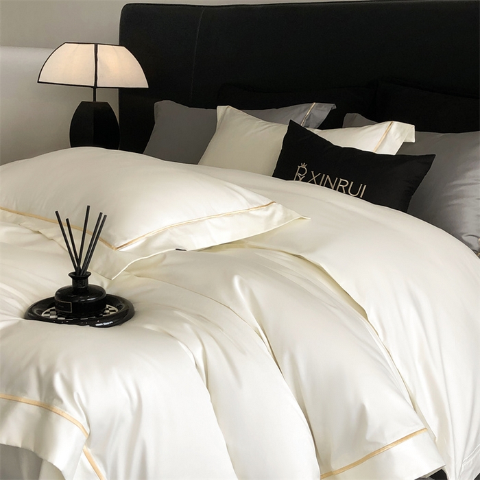 91家纺网 家纺一手货源 找家纺 馨蕊家居 2025秋冬新品100S高奢典藏绣花四件套-巴塞罗那 巴塞罗那-月光白