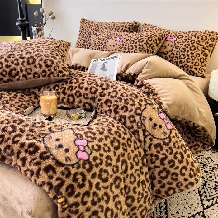 91家纺网 家纺一手货源 找家纺 倾慕家纺 2026新款高克重兔毛绒保暖单被套 猫咪豹纹