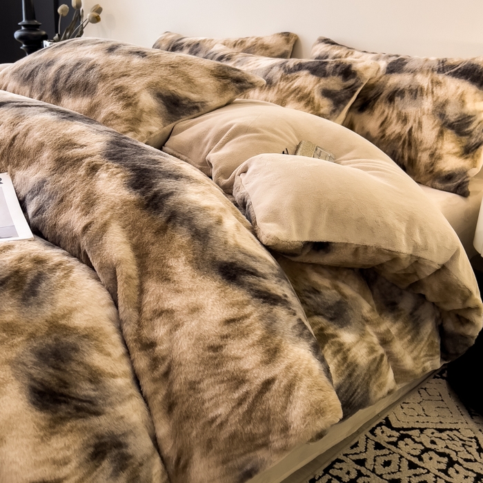 91家纺网 家纺一手货源 找家纺 倾慕家纺 2026新款高克重兔毛绒保暖四件套 绒韵